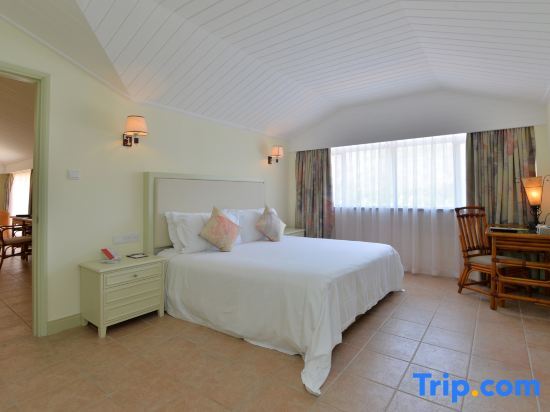 Golden Palm Resort
