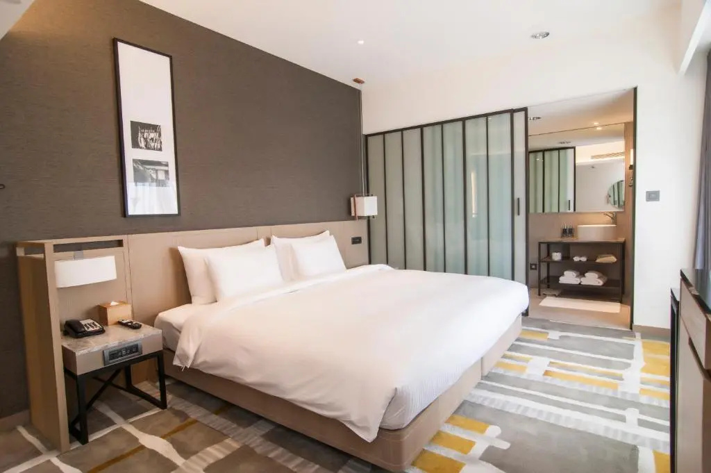 Standard Double room (full double bed)