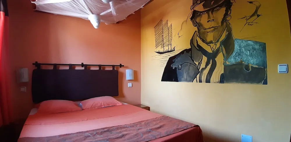 Economy Double room with courtyard view (full double bed)