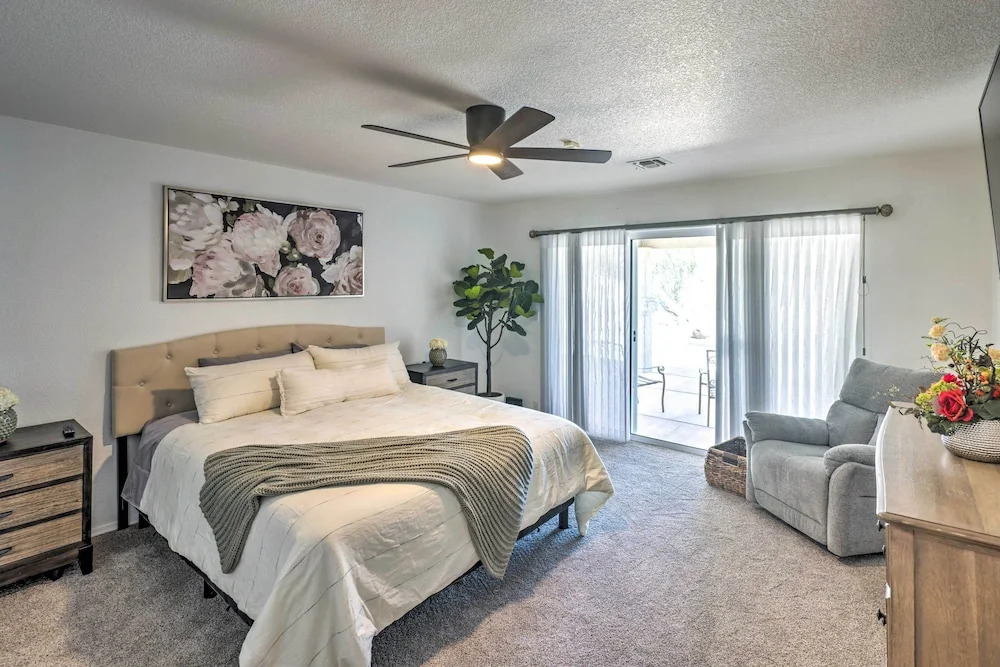 Luxe Home w/ Detached Casita & Furnished Patio! — фото 5