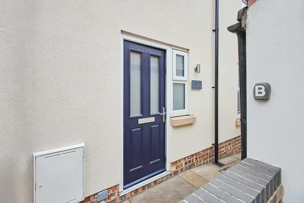 Host Stay Bracken Cottage