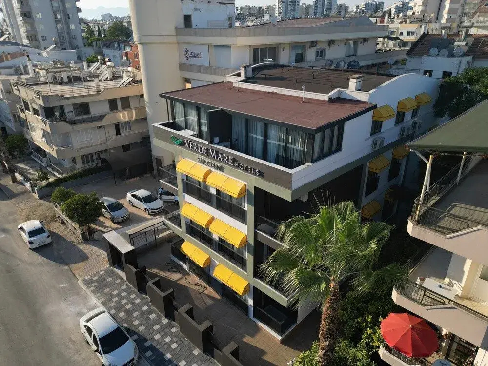 Hotel photo 2