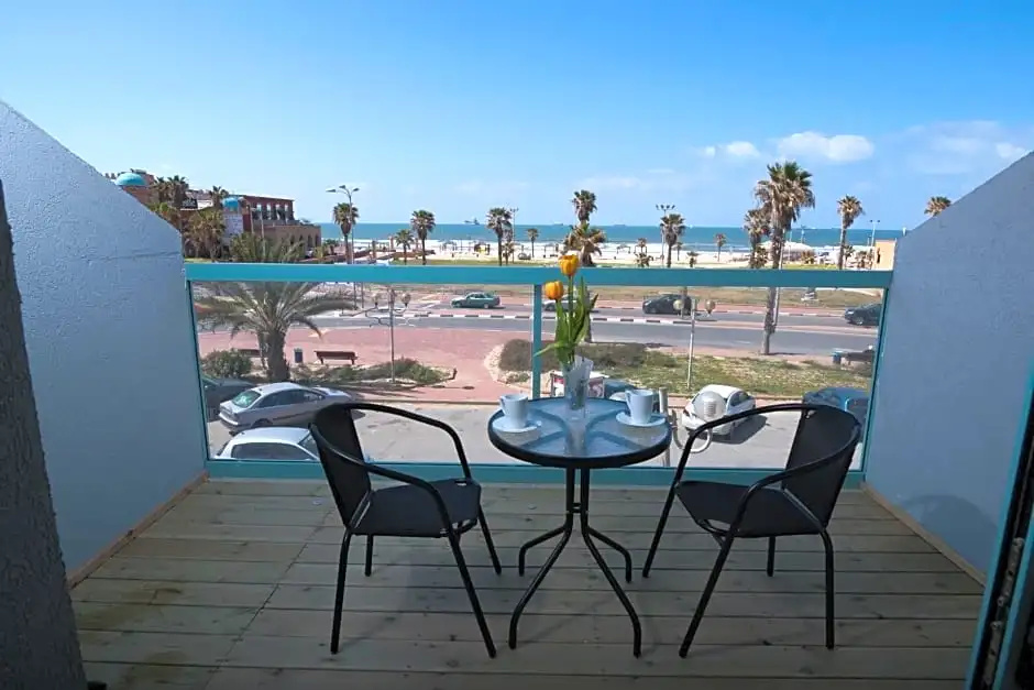 Sur La Mer Hotel - Général