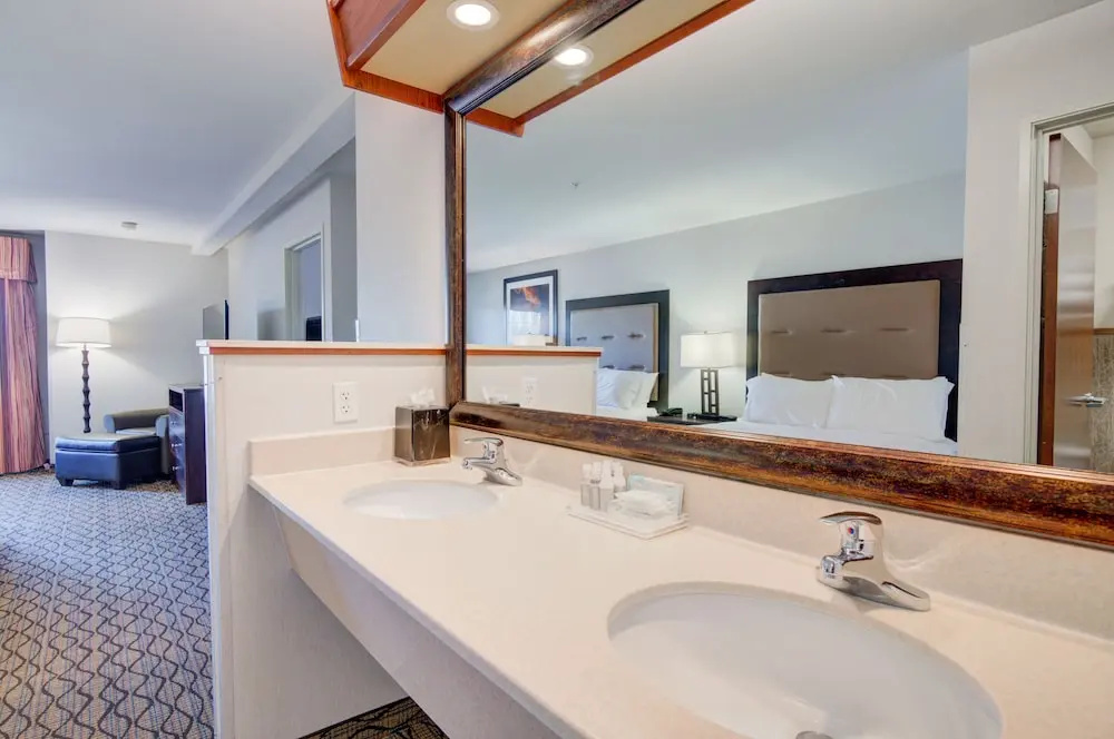 Holiday Inn West Yellowstone by IHG. - Chambres