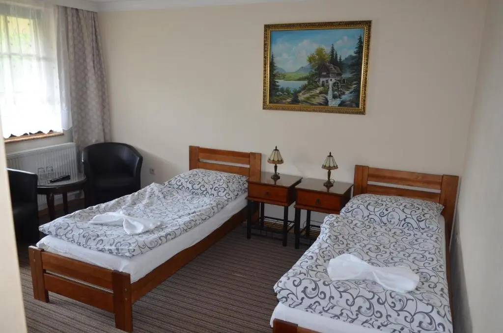 Standard Double room with balcony (full double bed)