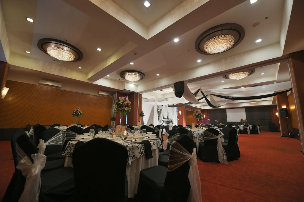 Paseo Premiere Hotel - Général
