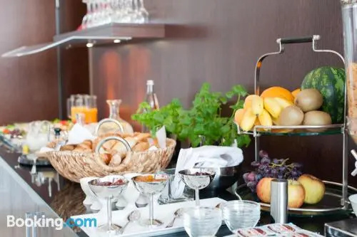 Food & Beverage