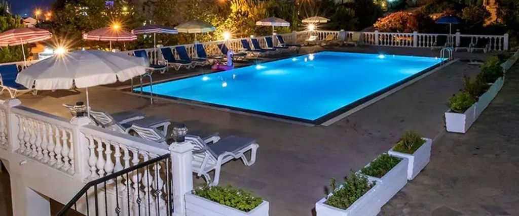Hotel photo 11