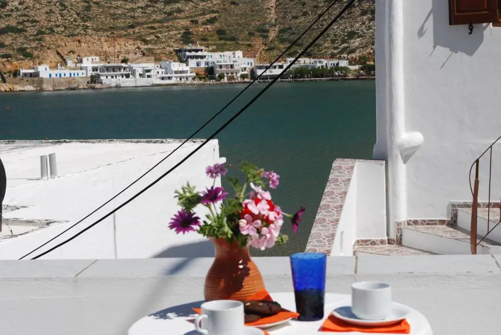 Standard Double room with partial sea view (twin beds)