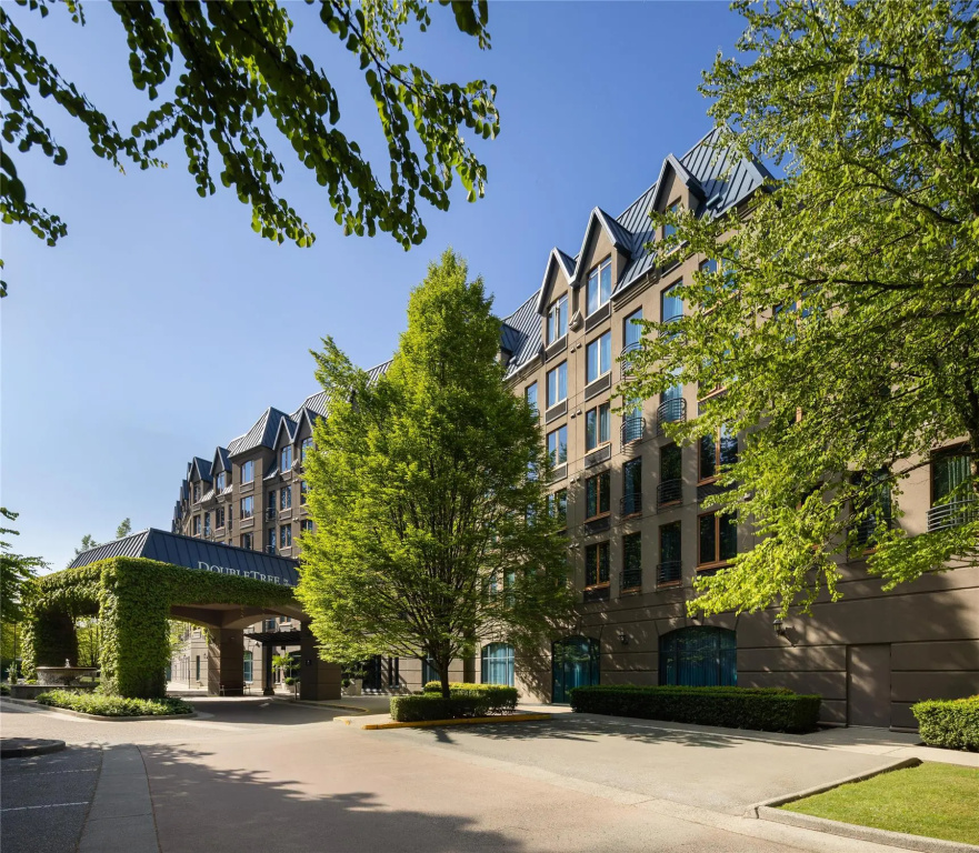 DoubleTree by Hilton North Vancouver