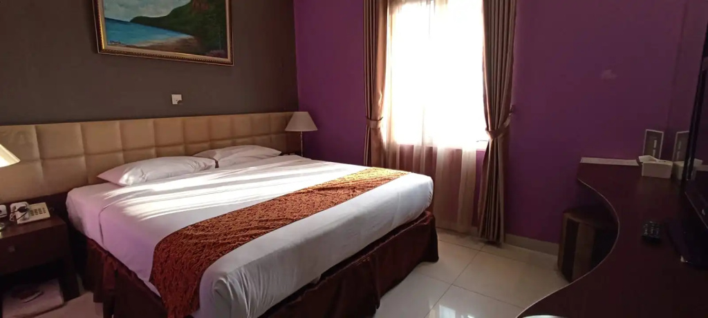 Sutan Raja Hotel Cirebon - Chambres