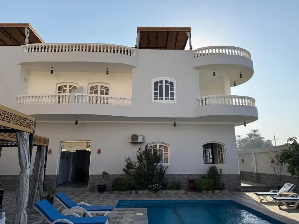 Panorama House