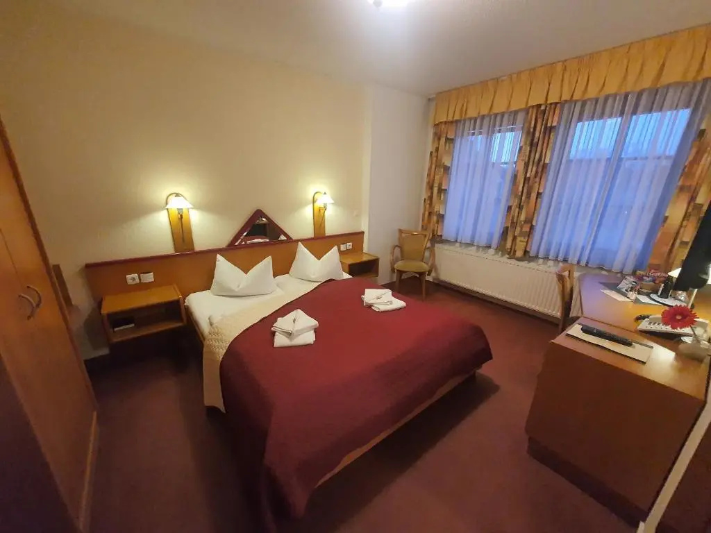 Hotel Zur Goldenen Sonne - Chambres