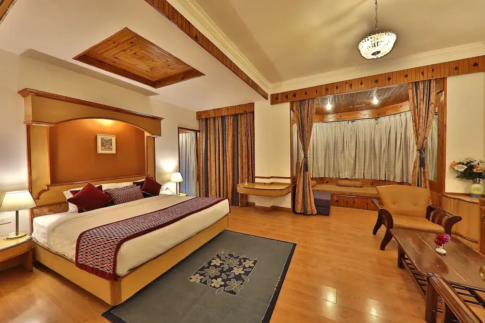 Superior Double room (full double bed)