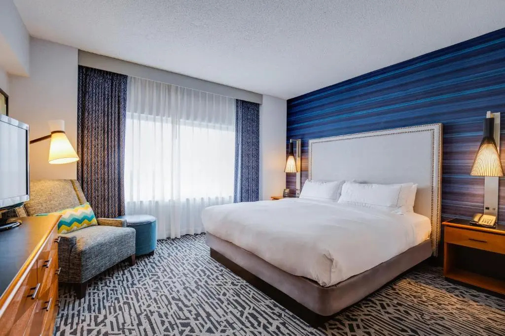 DoubleTree Suites by Hilton Htl & Conf Cntr Downers Grove - Chambres
