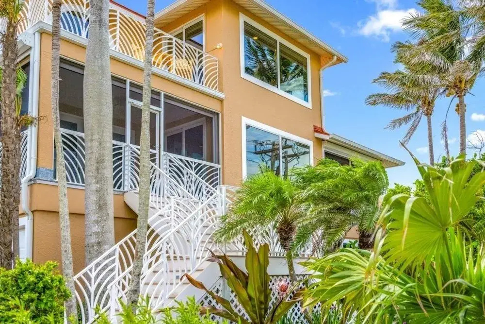 Paradise Found 4 Bedroom Home