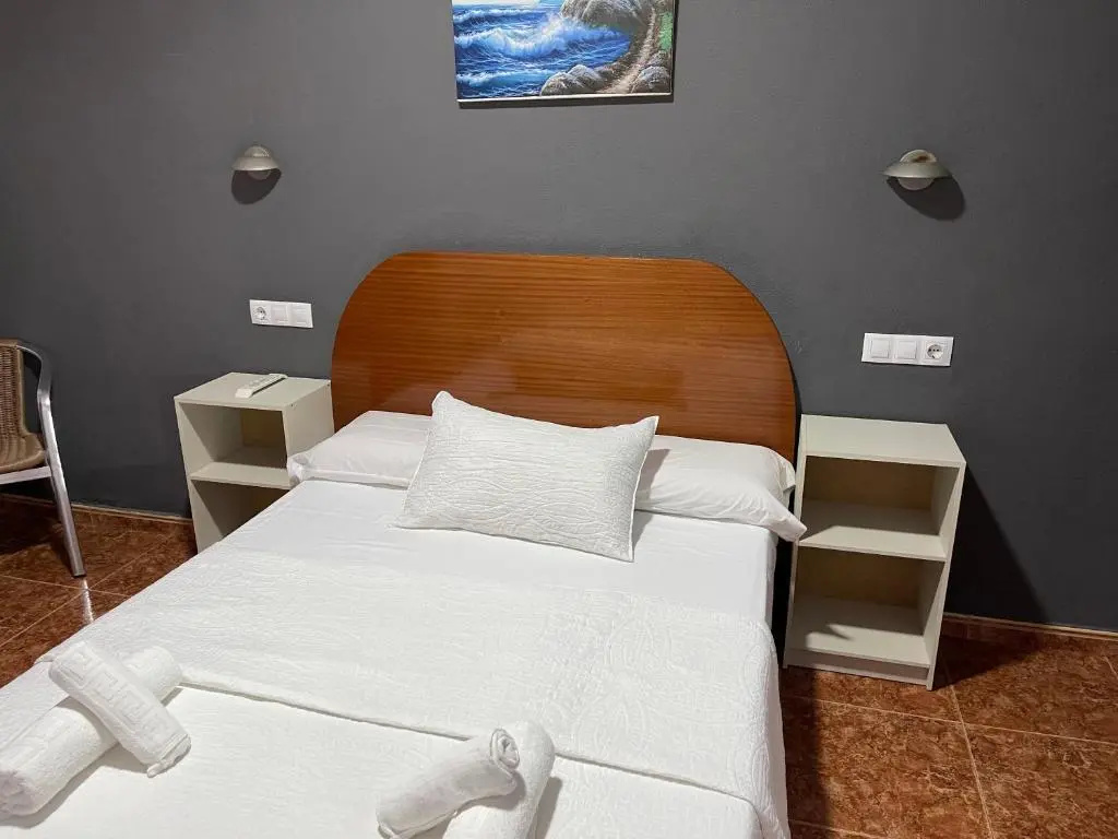 Standard Double room with sea view (full double bed)