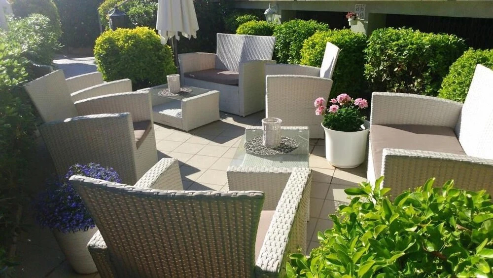 Balcony & Terrace