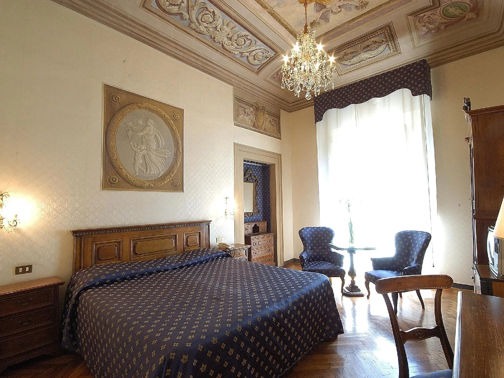 Superior Double room (full double bed)