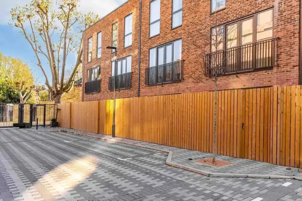 London Oasis - Spacious 4 Bedroom House