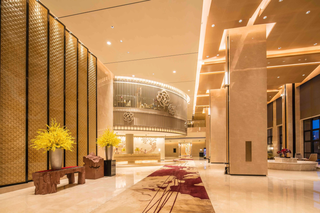 Lobby & Reception
