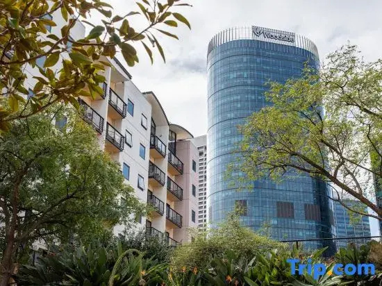 Mounts Bay Stay 2 Bedroom Apt - Kings Park - Free Parking