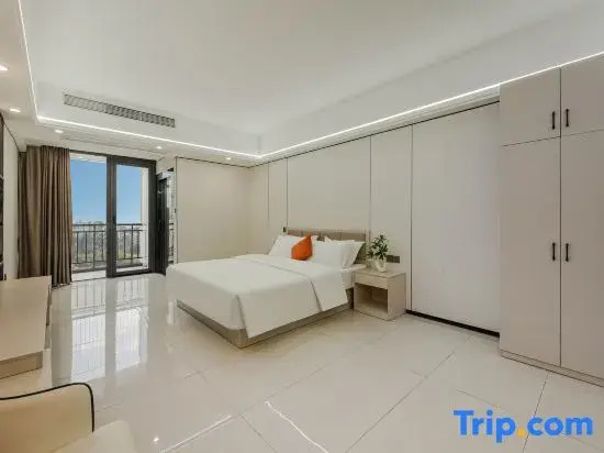 Deluxe Double room (full double bed)