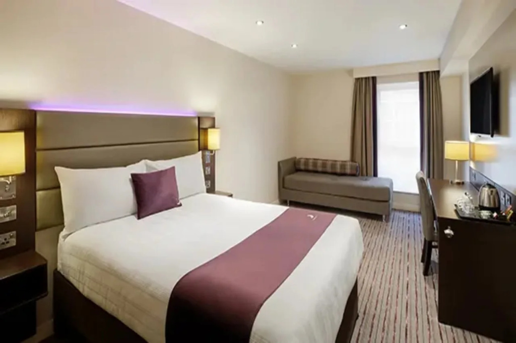 Premier Inn London Farringdon - Smithfield — фото