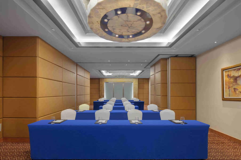 Lobby & Reception
