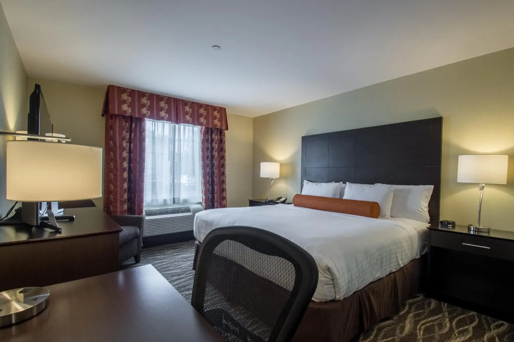 Cobblestone Inn & Suites - St Marys - фото 5