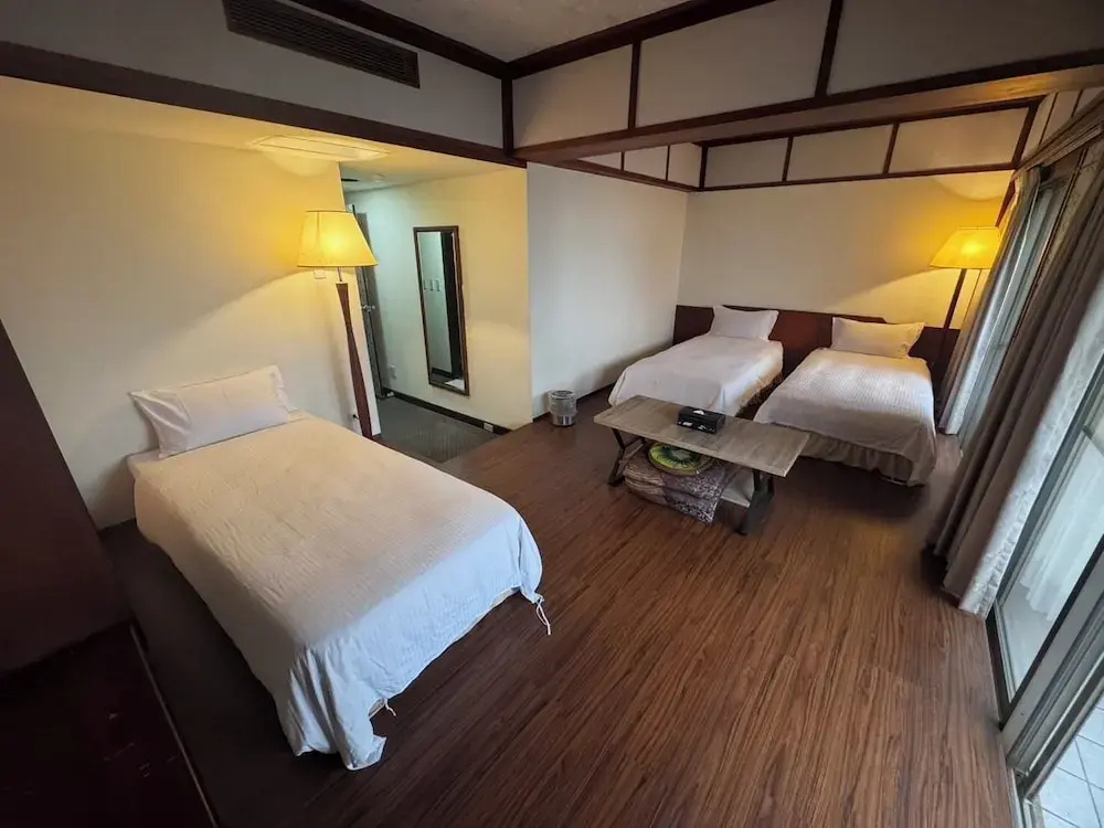 Comfort room