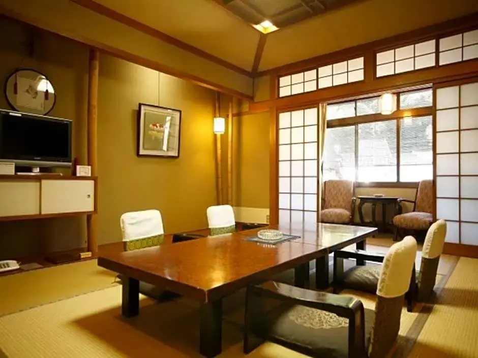 Sennen no yu Gonzaemon Ryokan - Général
