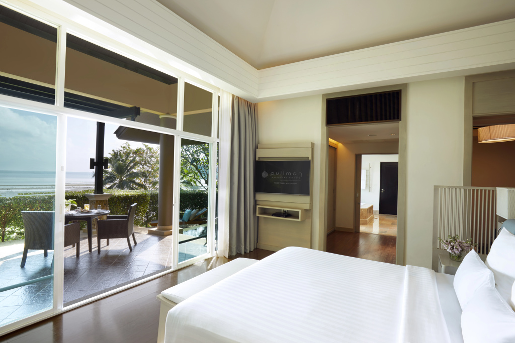 Отель Pullman Phuket Panwa Beach Resort в Пхукет (город)