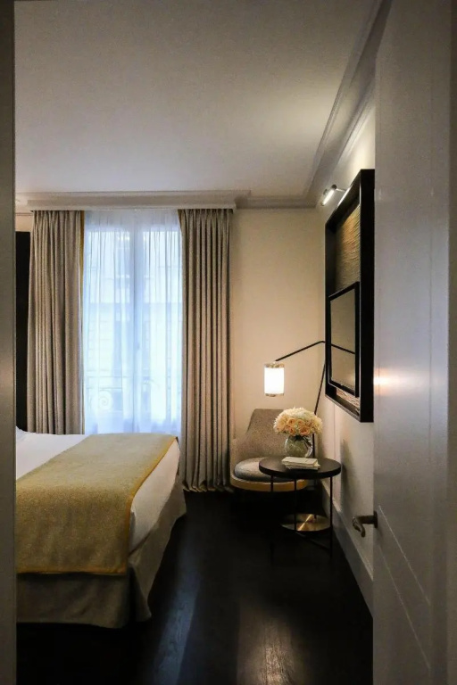 Hotel Montalembert 56