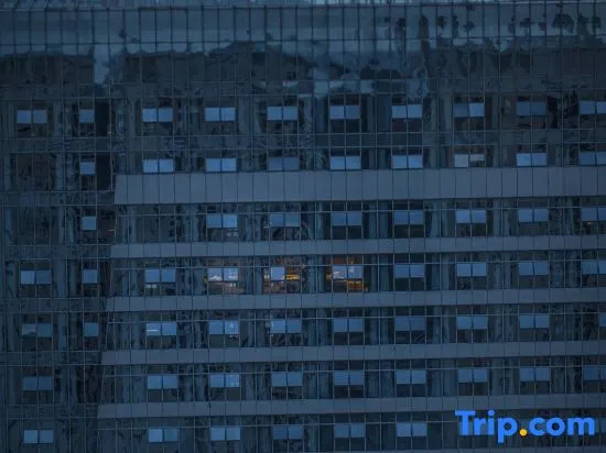 Joyful Tour Grand Rezen Hotel （Zunyi Railway Station）