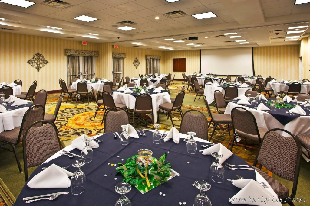 Holiday Inn & Suites Lake City by IHG - Général