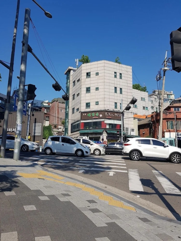 Play House in Seoul