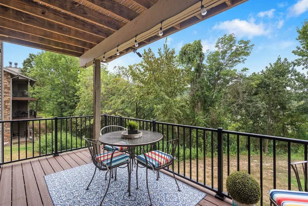 Blue Royale Retreat - Condo for 6