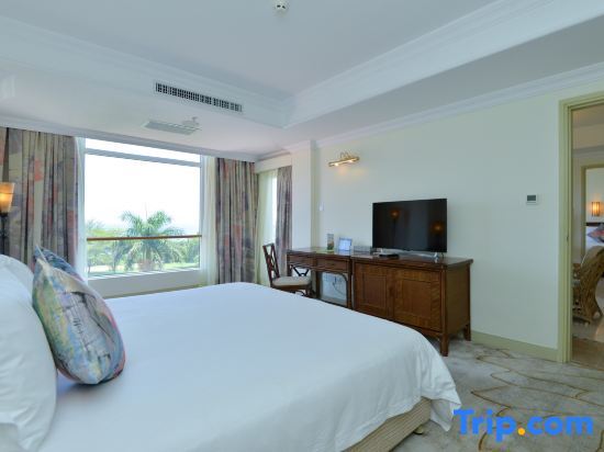 Golden Palm Resort