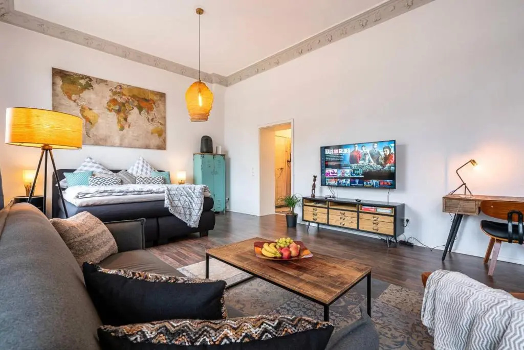 CASSEL LOFTS - Stilvolles Industrieloft - Boxspringbett & Netflix
