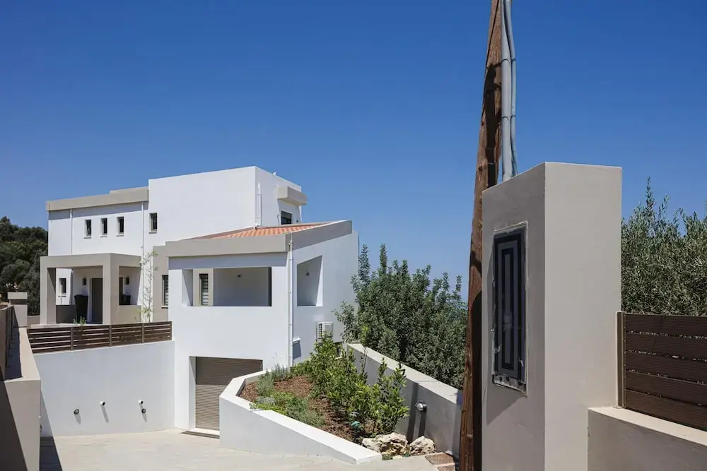Villa Rizes Luxury in Maroulas