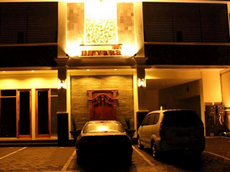 Nirvana Guest House at Wahid Hasyim