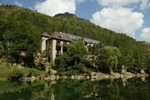 Hotel De La Muse Et Du Rozier