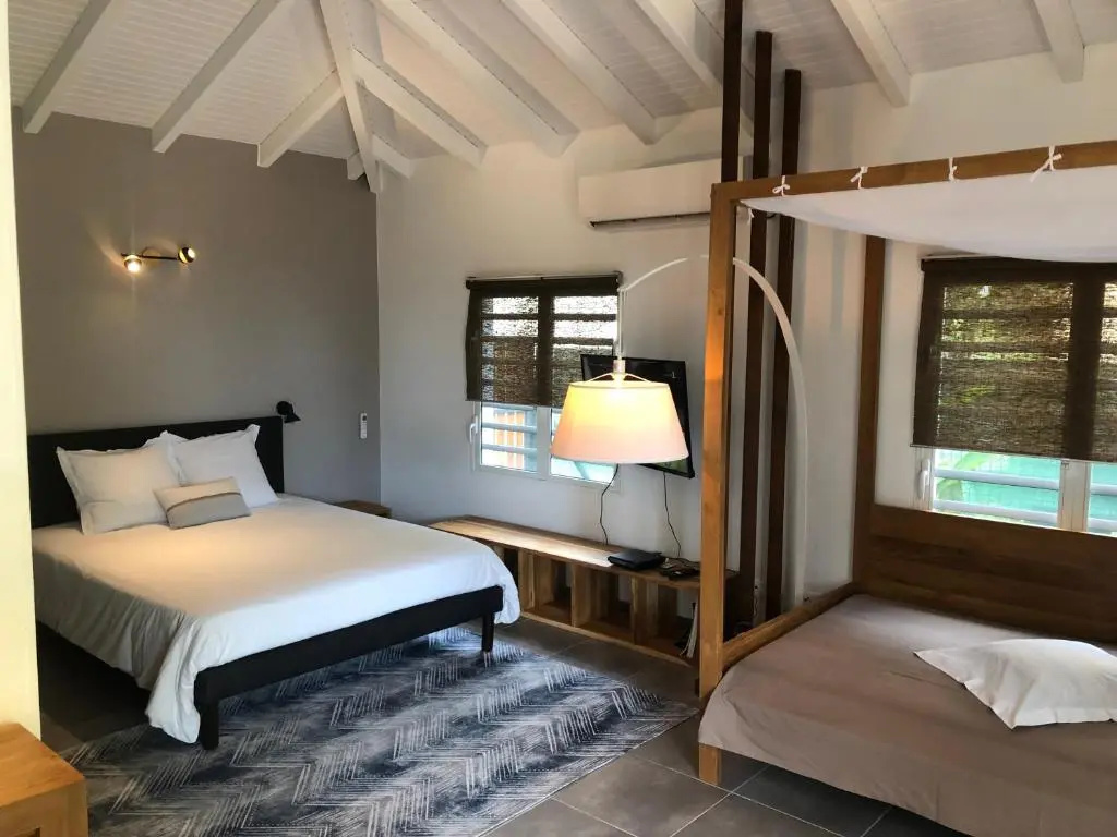 Deluxe Bungalow