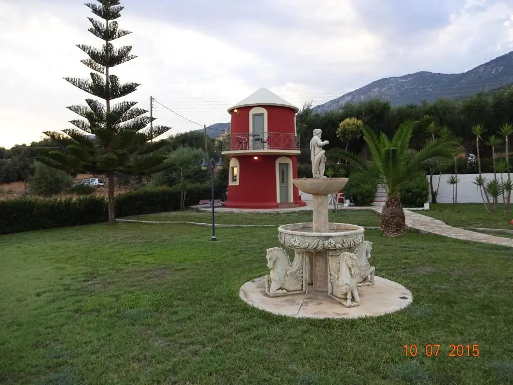 Marina-Anna Studios - Chambres