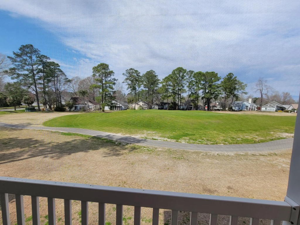 2nd Floor Condo Sleeps 4 1 bed 1 bath Waterway Village 1E