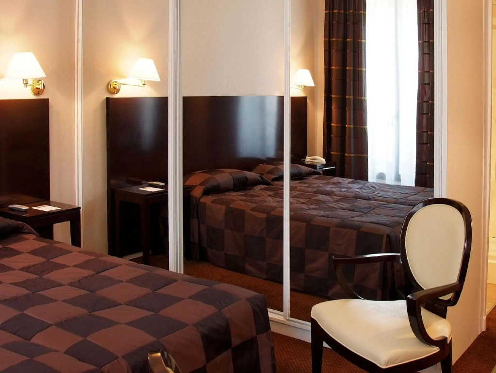 Superior Double room (full double bed)