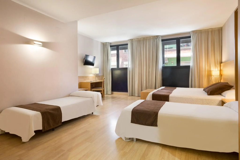 Hotel Acta Azul - Chambres