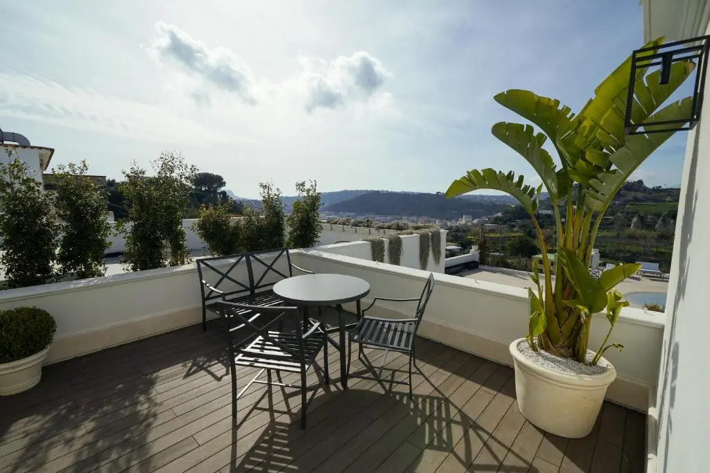 Superior Double room (full double bed)