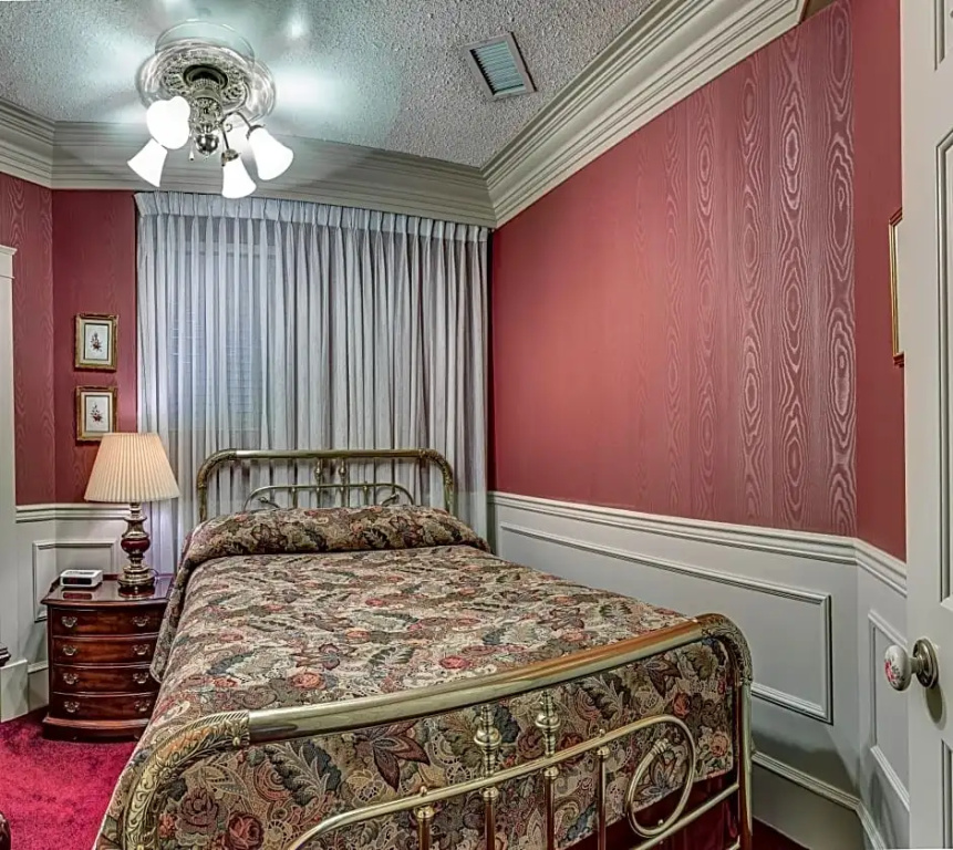 2 Bedrooms Executive Suite